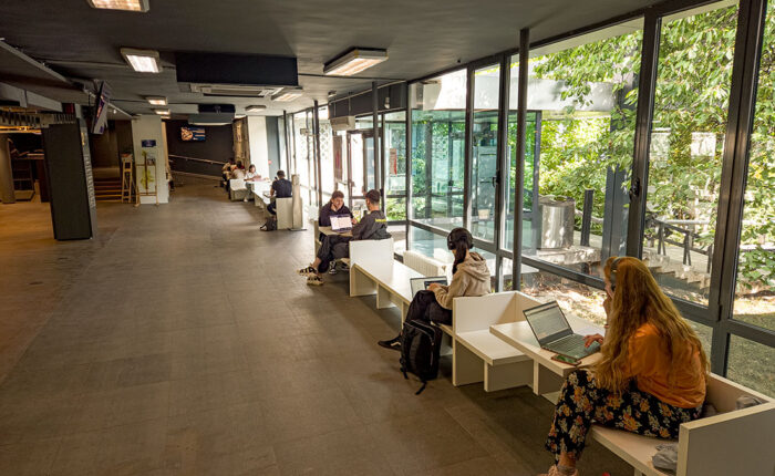 New-Bulgarian-University-5.jpg